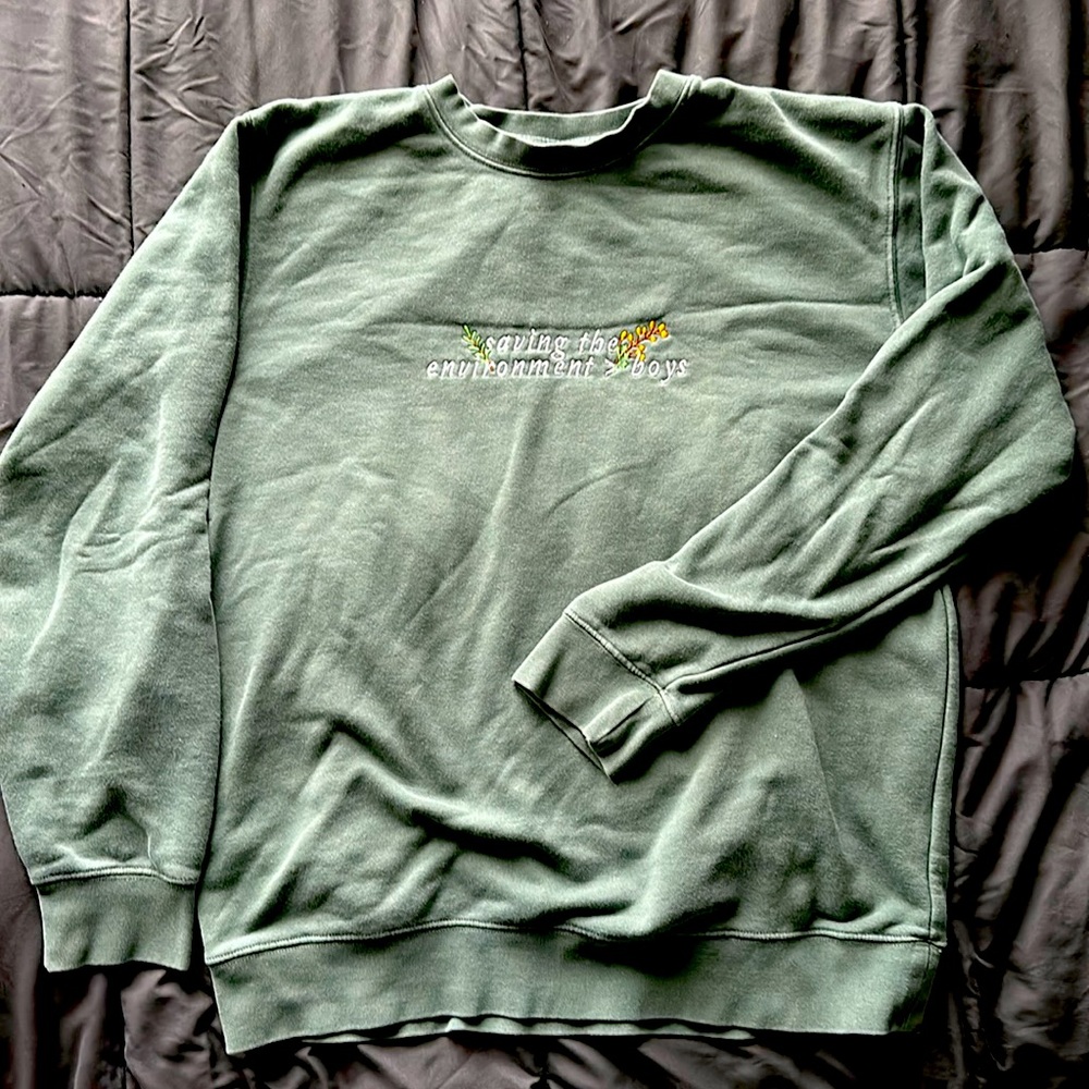 Saving The Environment > Boys Green Embroidered S… - image 1